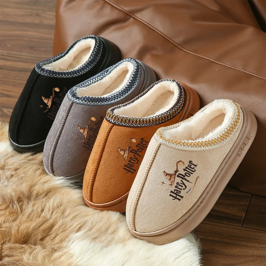 Warner Bros. DC Harry Potter Men'S Plush Slippers for Indoor Use — photo 6