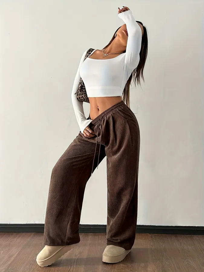 Women's Vintage Corduroy Wide-Leg Pants — photo 4