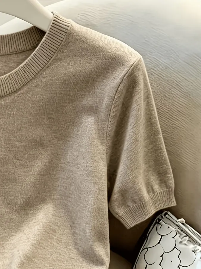 2026 Spring/Summer New Arrival Solid Color Versatile Simple Women's Sweater Top Short Slee — photo 4